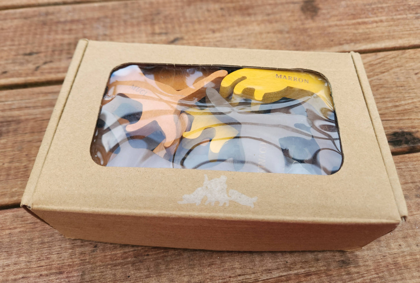 16 Wooden Stacking Cats